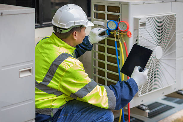 Professional Hvac technician working in Wading River, NY